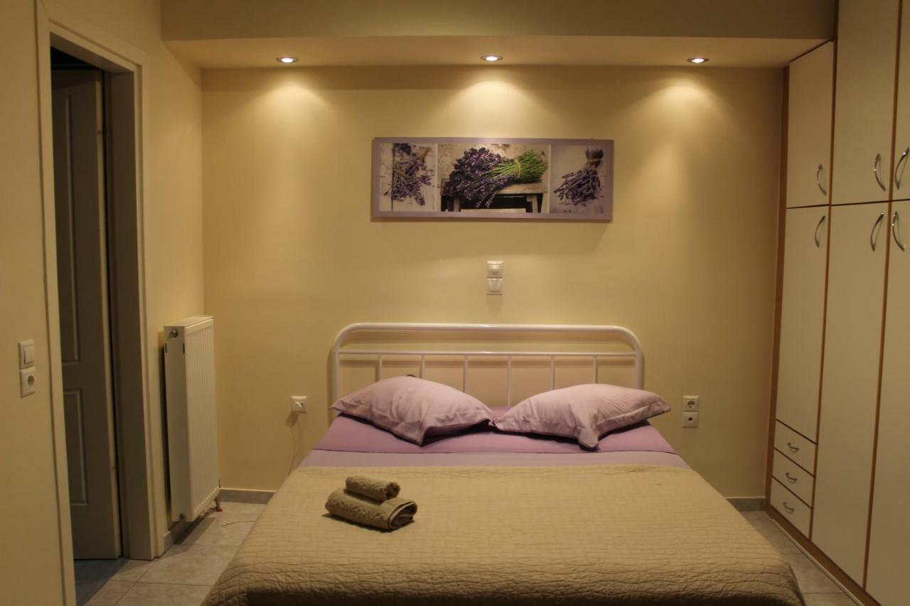 Cozy Studio Apartment In Pireus Exterior photo