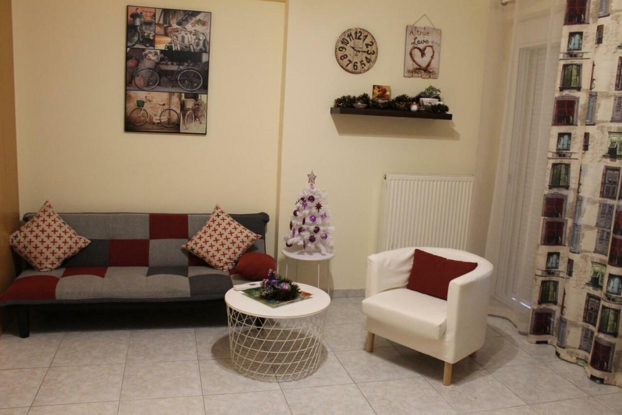 Cozy Studio Apartment In Pireus Exterior photo